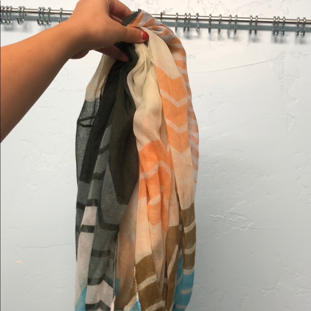 Infinity scarf